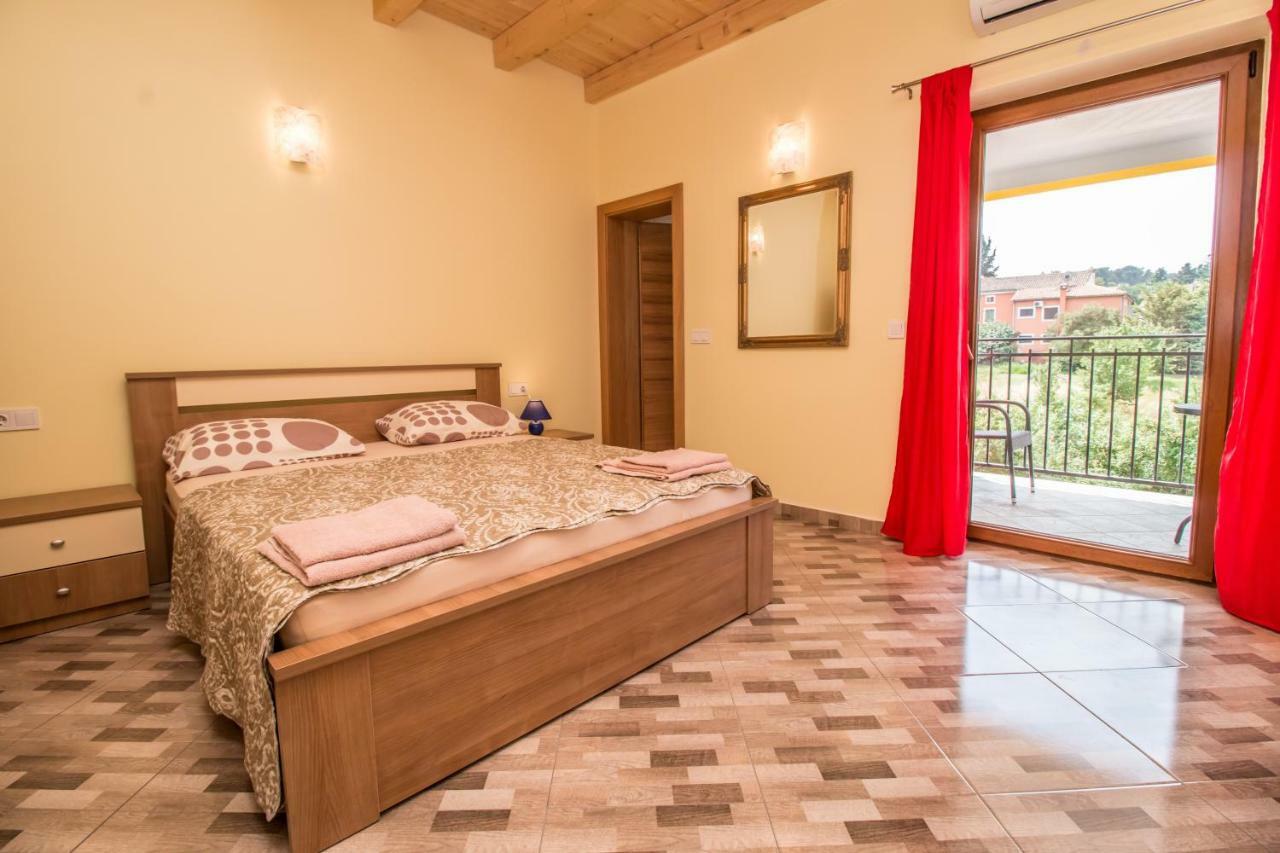 Nice Place Rovinj Exterior foto